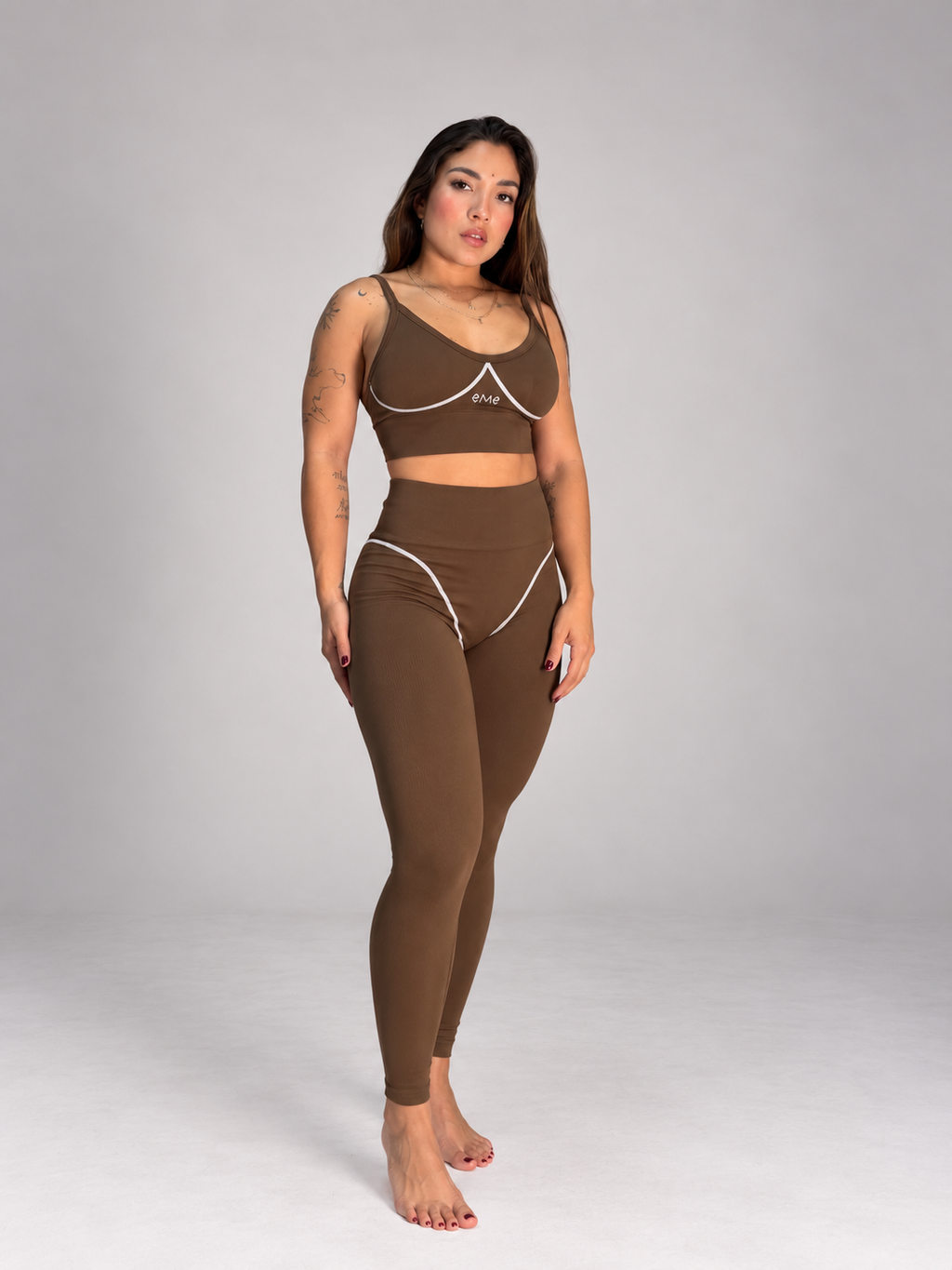 Set Amelia