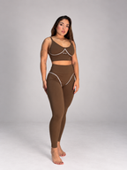 Set Amelia