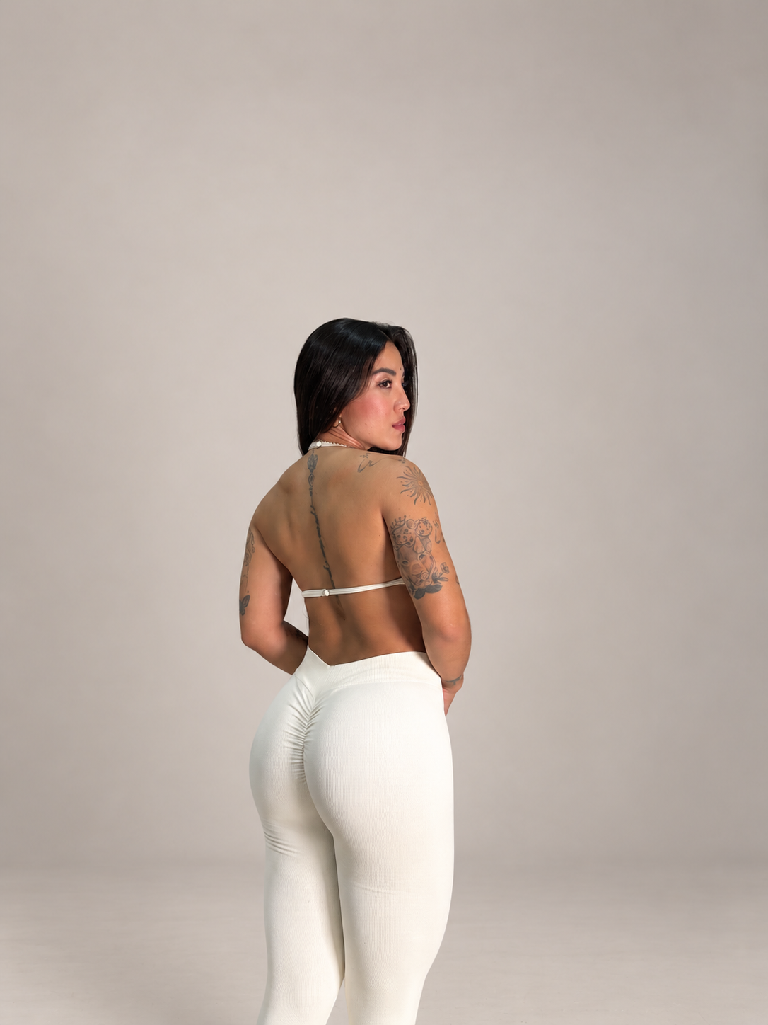 Set Elara