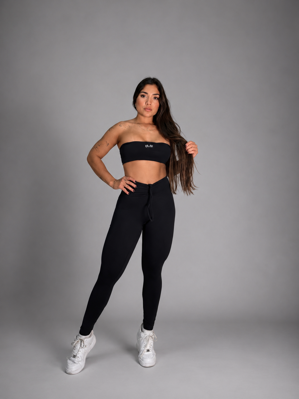 Set Shiara