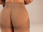 Short Chantal