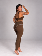 Set Amelia